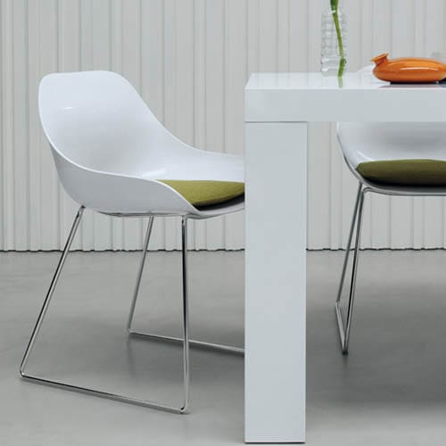 jesse-biba-white-dining-chair